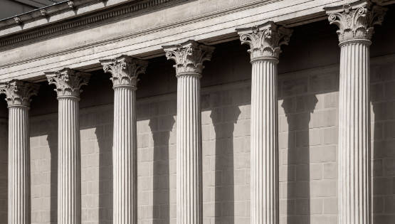 Droit des assurances, droit du travail à Carcassonne, Aude.